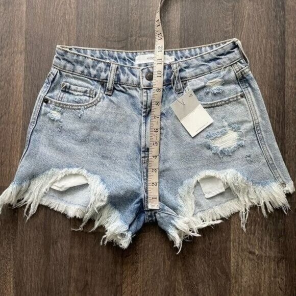 NWT Hidden distressed jean shorts Sofia Mom Short size S - Picture 5 of 6